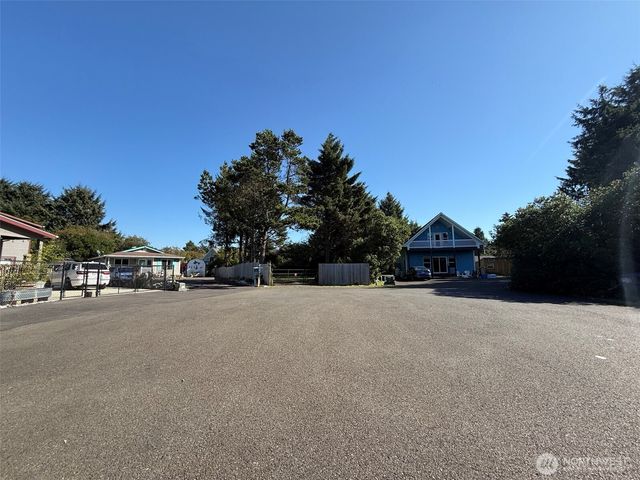 143 Aries Court SW, Ocean Shores, WA 98569