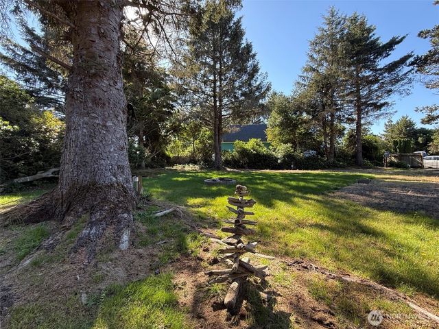 143 Aries Court SW, Ocean Shores, WA 98569