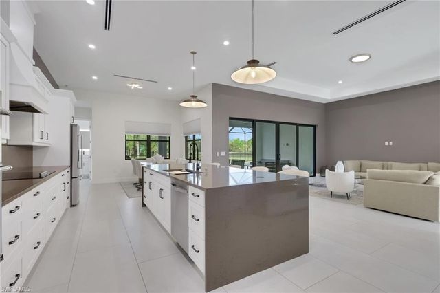 653 23rd ST SW, Naples, FL 34117