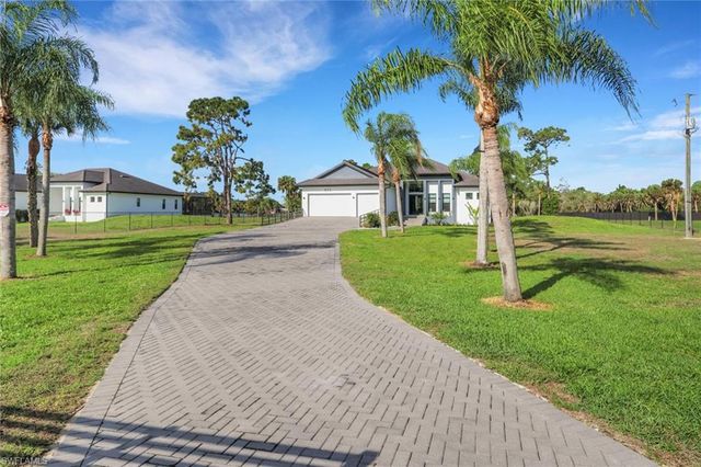 653 23rd ST SW, Naples, FL 34117