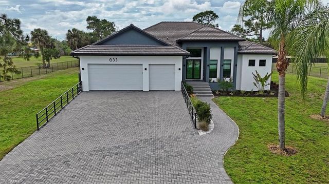653 23rd ST SW, Naples, FL 34117
