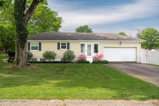 4321 Dannywood Rd, Louisville, KY 40220