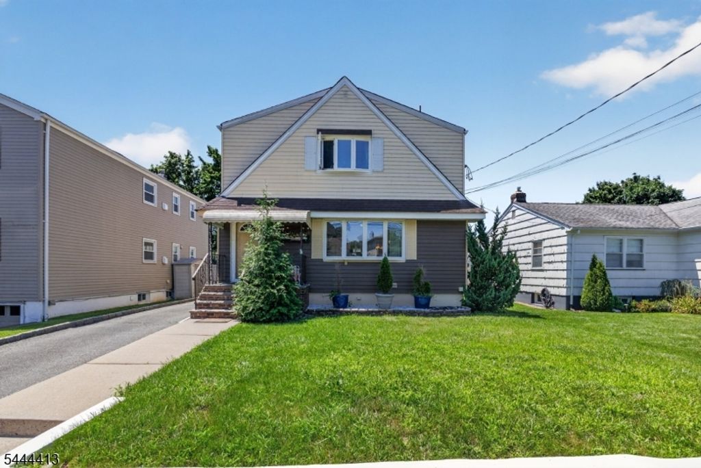 56 Barbara St, Bloomfield Twp., NJ 07003 — exterior