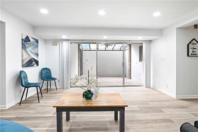 4300 Roswell Road NE 34, Atlanta, GA 30342