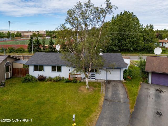 2541 Lyvona Lane, Anchorage, AK 99502
