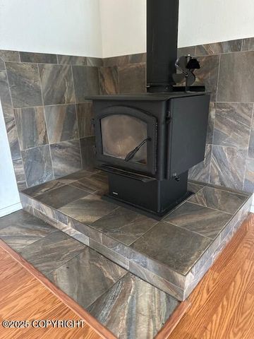 2541 Lyvona Lane, Anchorage, AK 99502