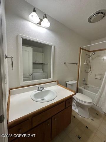 2541 Lyvona Lane, Anchorage, AK 99502