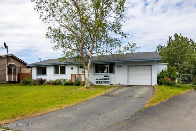 2541 Lyvona Lane, Anchorage, AK 99502