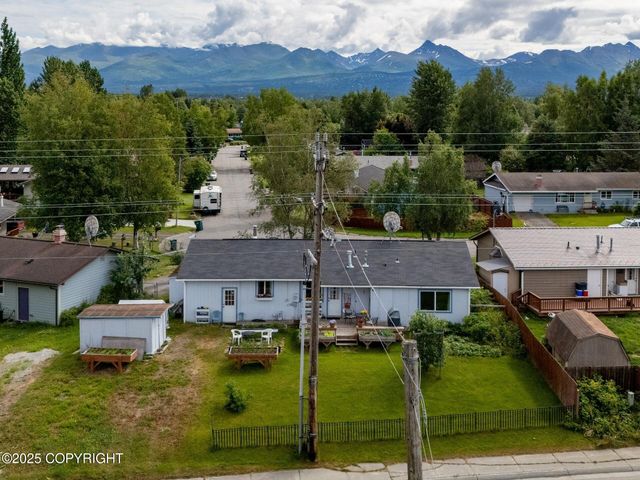 2541 Lyvona Lane, Anchorage, AK 99502