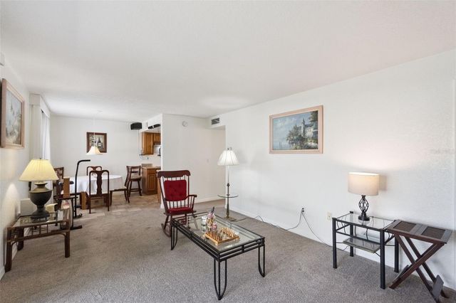 1036 PLANTATION DRIVE D8, Kissimmee, FL 34741