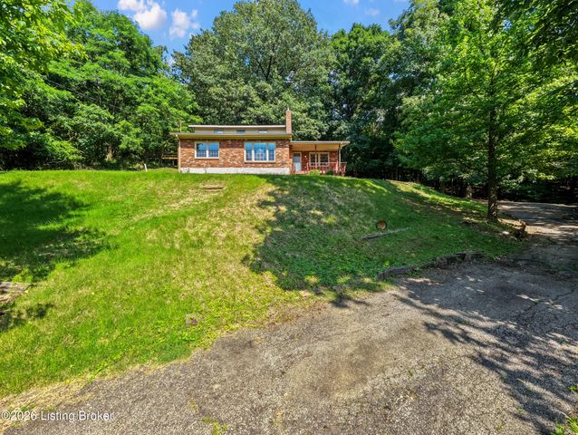 10811 Stonestreet Rd, Louisville, KY 40272