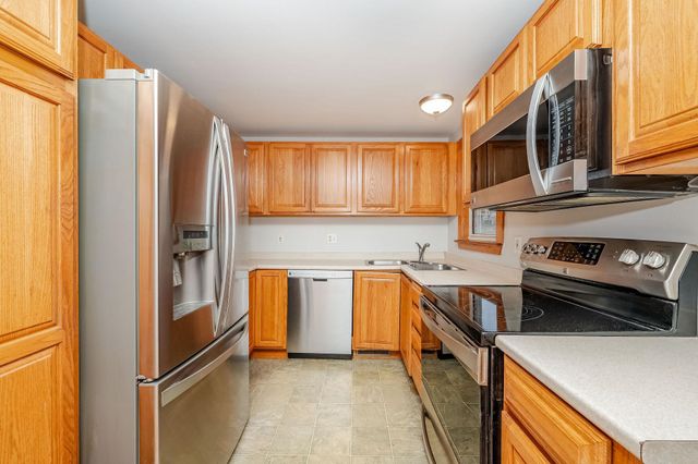 255 Melbourne Street, Portsmouth, NH 03801