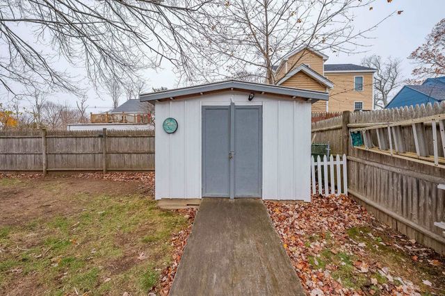 255 Melbourne Street, Portsmouth, NH 03801