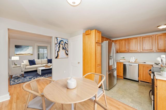 255 Melbourne Street, Portsmouth, NH 03801