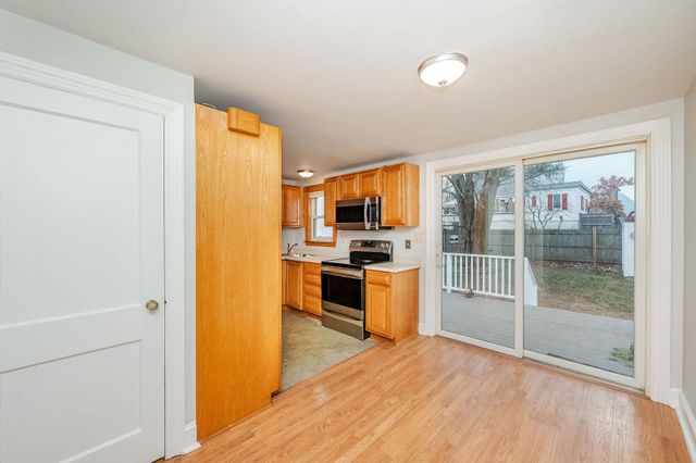 255 Melbourne Street, Portsmouth, NH 03801