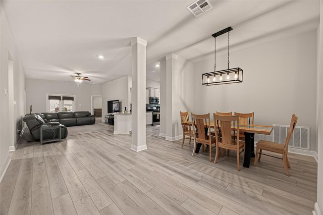 2605 Golden Palms, La Marque, TX 77568
