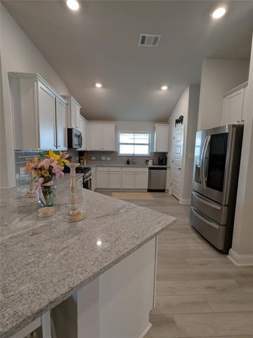 2605 Golden Palms, La Marque, TX 77568