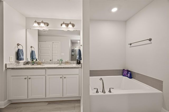 2605 Golden Palms, La Marque, TX 77568