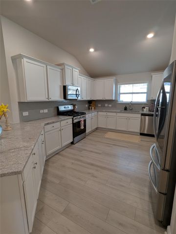 2605 Golden Palms, La Marque, TX 77568