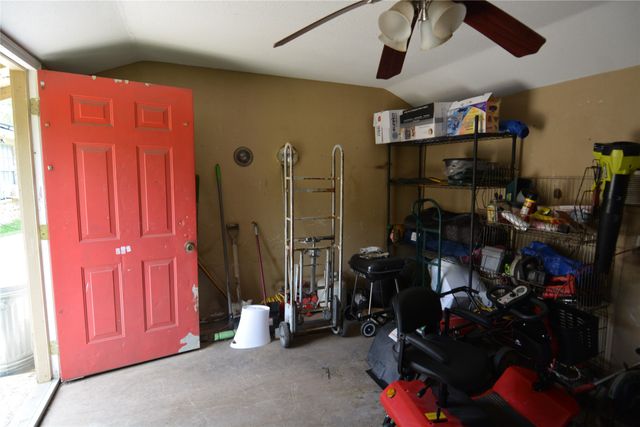 1306 Clearfield Drive, Cleburne, TX 76033