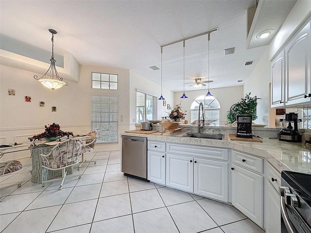 8704 CYPRESS LAKES BOULEVARD, New Port Richey, FL 34653