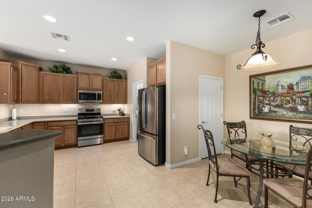 6749 W NOBLE PRAIRIE Way, Florence, AZ 85132