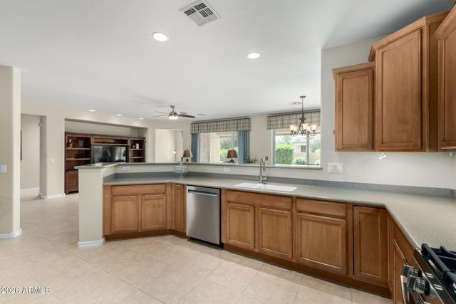 6749 W NOBLE PRAIRIE Way, Florence, AZ 85132