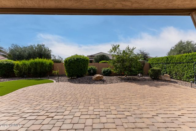 6749 W NOBLE PRAIRIE Way, Florence, AZ 85132