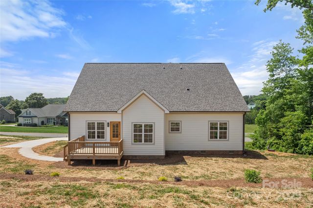 153 Summerlyn Drive, Mocksville, NC 27028