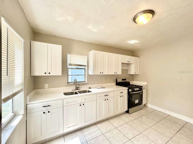 1311 PRESCOTT STREET S, St Petersburg, FL 33712