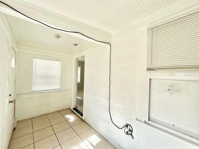 1311 PRESCOTT STREET S, St Petersburg, FL 33712