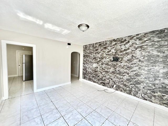 1311 PRESCOTT STREET S, St Petersburg, FL 33712