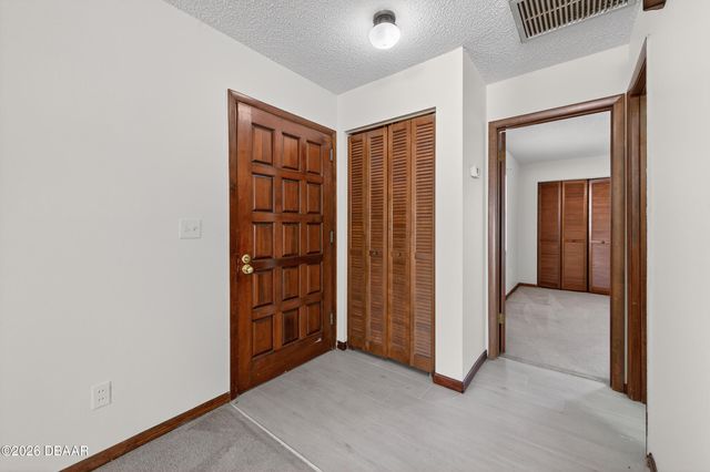 14 Tomoka Meadows Boulevard, Ormond Beach, FL 32174