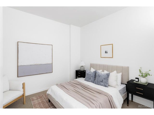 2958 Syracuse St 406, Denver, CO 80238