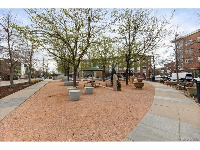 2958 Syracuse St 406, Denver, CO 80238