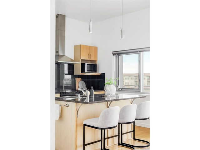 2958 Syracuse St 406, Denver, CO 80238