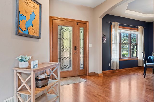 6507 Willow Court, Waterford, WI 53185