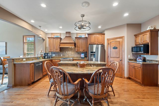 6507 Willow Court, Waterford, WI 53185