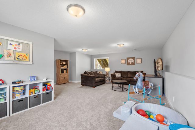 1851 102nd Avenue NW, Coon Rapids, MN 55433