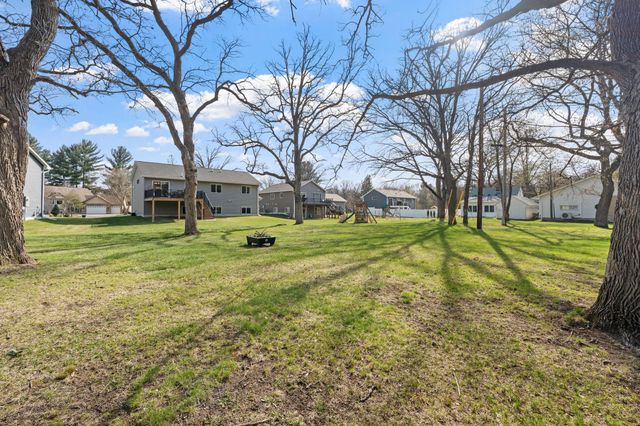 1851 102nd Avenue NW, Coon Rapids, MN 55433