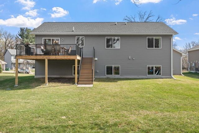 1851 102nd Avenue NW, Coon Rapids, MN 55433