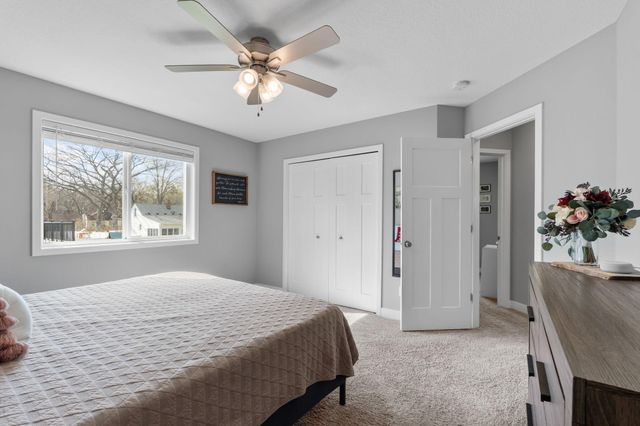 1851 102nd Avenue NW, Coon Rapids, MN 55433