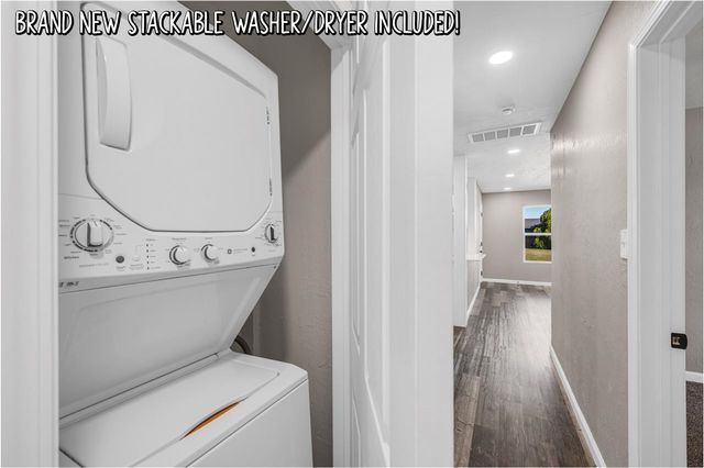 1705 NW 44th St, Lawton, OK 73505