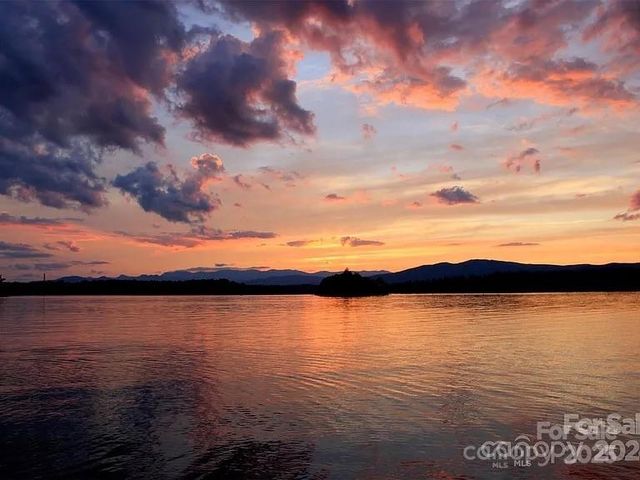 152 Dockside Drive 7A, Nebo, NC 28761