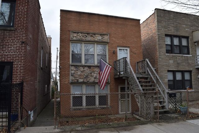 3240 S Parnell Avenue, Chicago, IL 60616