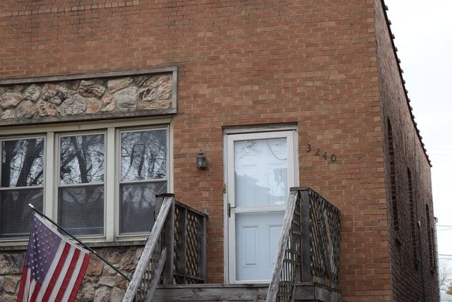 3240 S Parnell Avenue, Chicago, IL 60616