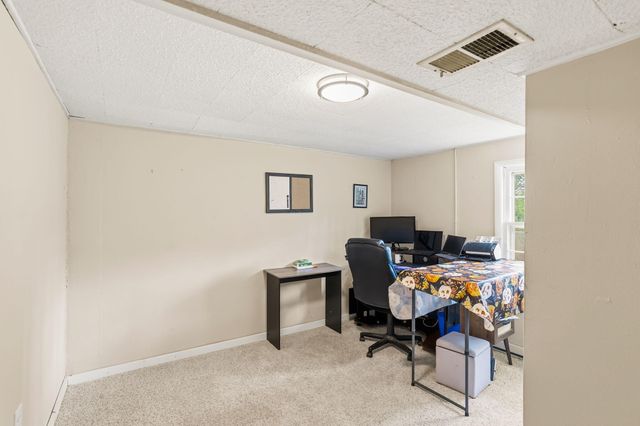 1639 HIGHRIDGE CIR, Columbia, MO 65203
