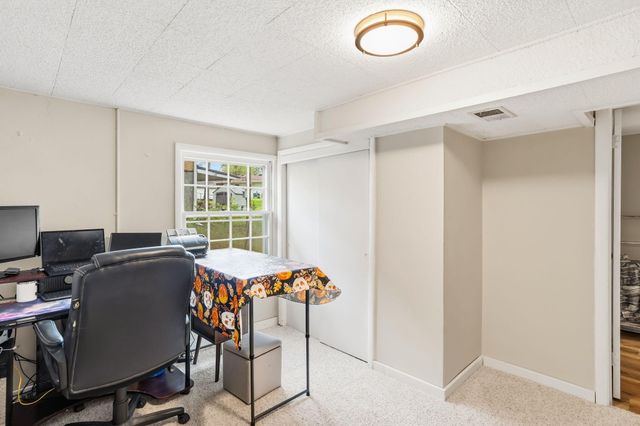 1639 HIGHRIDGE CIR, Columbia, MO 65203