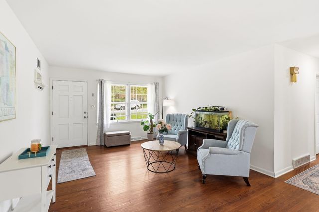 1639 HIGHRIDGE CIR, Columbia, MO 65203