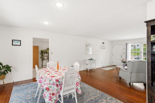 1639 HIGHRIDGE CIR, Columbia, MO 65203